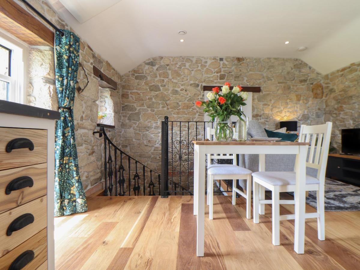 The Hayloft Villa เฮลสตัน ภายนอก รูปภาพ